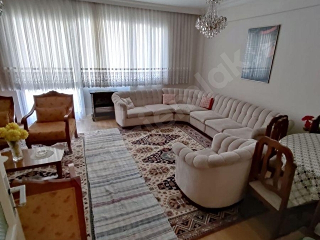 Karşıyakada Çarşı Yakını Arakat 3+1 Daire D-61 - Görsel 4