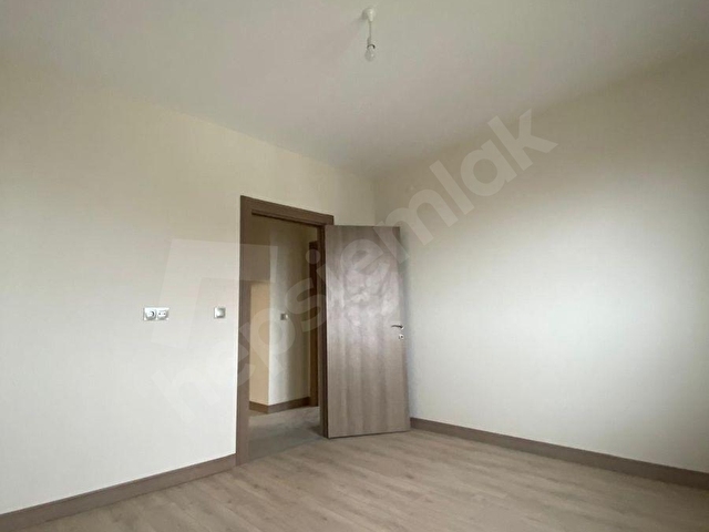 AKGÜNDEN GOP TOKİ MAH. 2.ETAP 2+1 KİRALIK DAİRE - Görsel 7