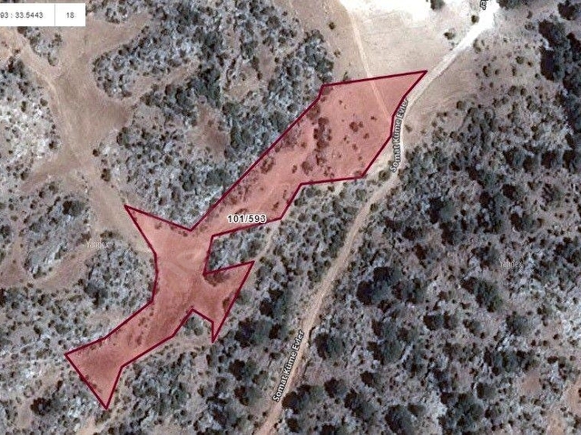 GÜLNAR KAYRAKTA YOLU OLAN YATIRIMLIK 9758 m2 TARLA ...
