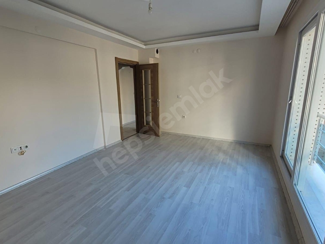 BAŞ-KALEDEN MÜKEMMEL GENİŞLİKTE VE KONUMDA SATILIK 2+1 DAİRE - Görsel 3