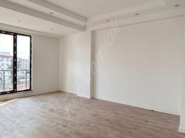 KOLAYTAPU Lüleburgaz Barış Mh. ARAKAT 2+1 Otoparklı Yeni Bina - Görsel 25