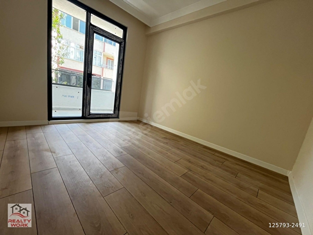 İSTASYON CADDESİ YAKINI,ASANSÖRLÜ,ÇİFT BALKONLU 120 M2 3+1 - Görsel 30