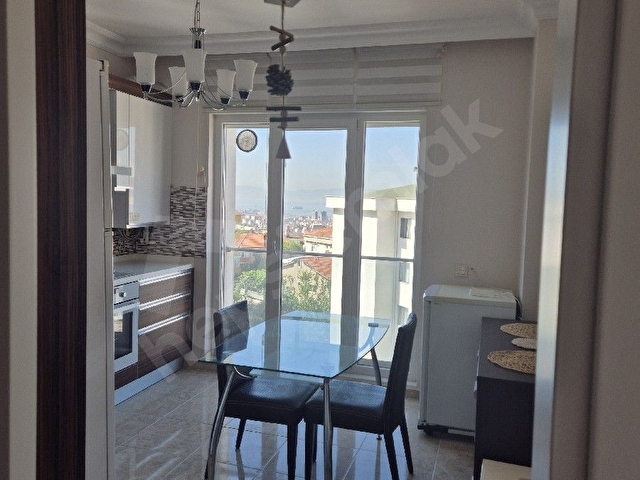 Gün boyu ışıl ışıl güneş alan ,havuzlu,otoparkli,ferah,site içi,SAHIBINDEN daire. - Görsel 9