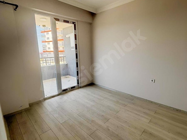 Edirne Kurtuluş Mah Site içerisinde kiralık 1+1 daire - Görsel 9