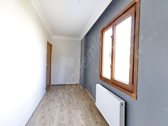 ARTIdan Kat Mülkiyetli Ayrı Mutfaklı Sokağa Cepheli Katta 2+1 - Görsel 15