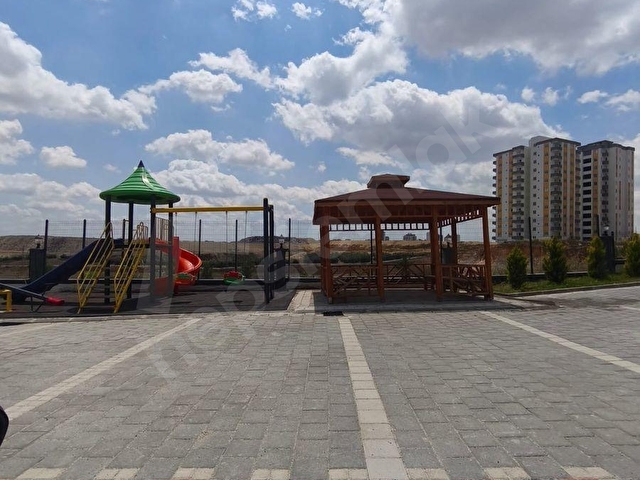 Sarıçamda Satılık 2+1 Daire: Cadde Üzeri, Migros Üstü, İskanlı - Görsel 21