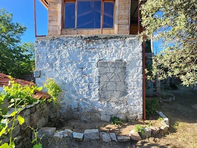 Bergama Kozak Okçular Taş Yapı Köy Evi Satılık - Görsel 4