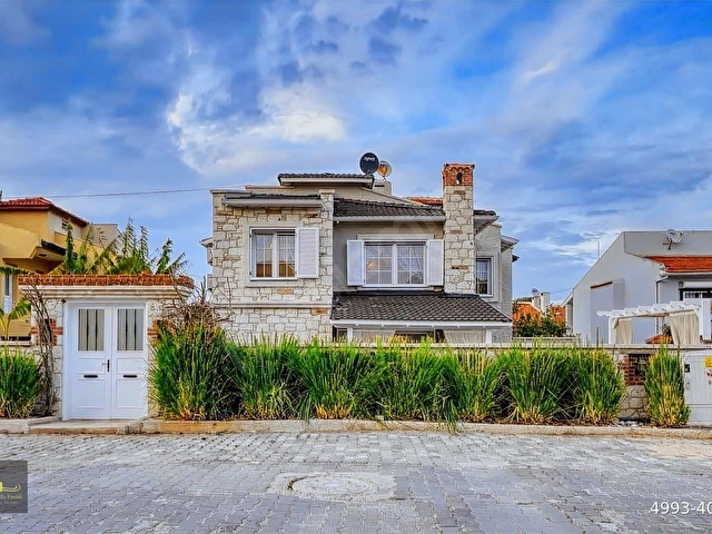 İzmir Çeşme Alaçatı Satılık Villa 4+1 Müstakil Havuzlu - Görsel 7