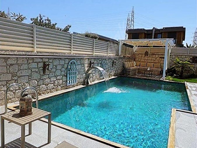 İzmir Çeşme Alaçatı Satılık Villa 4+1 Müstakil Havuzlu - Görsel 10