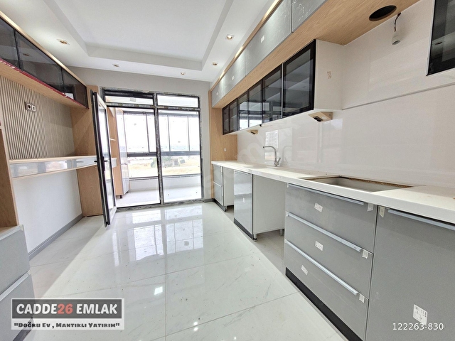 CADDE26 DAN AQUPARK ÜZERİNDE ÖZEL GARAJLI SATILIK 2+1 DAİRE