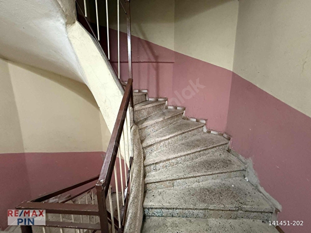 RE/MAX PİNDEN ADNAN MENDERES BULVARINA YAKIN FIRSAT 4+1 DAİRE - Görsel 5