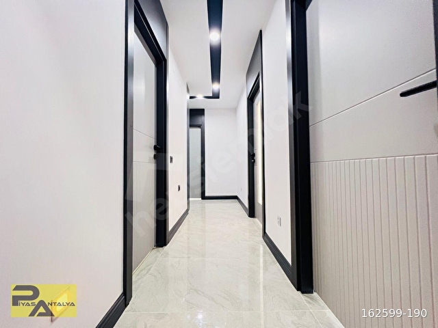 Antalya’da 2+1 Sıfır Modern Mimarisiyle Satılık Daire - Görsel 13
