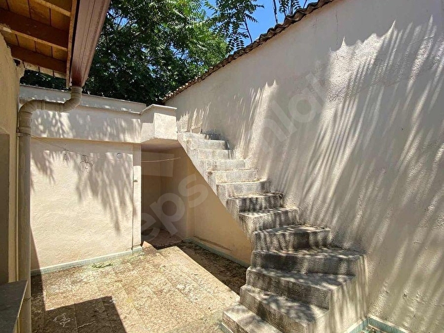 Liderden çarşı merkezde yakın kiralık müstakil ev - Görsel 11