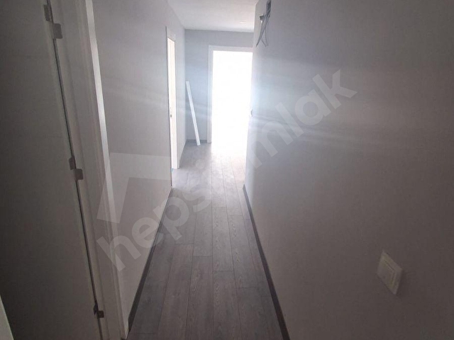 CEMALPAŞADA TERASLI SIFIR DAİRE MASRAFSIZ A.MUTFAK 2+1 KİRALIK - Görsel 14