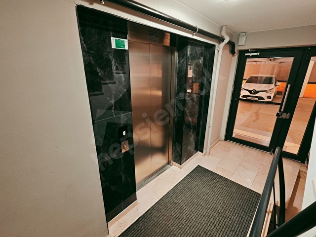 Pendikte Denize Yürüme Mesafesinde Satılık Lüks Dubleks Daire - Görsel 28
