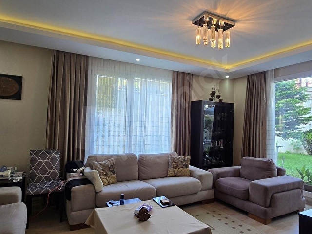 BEYLİKDÜZÜ A.KAHVECİDE BAHÇE KULLANIMI OLAN KEYİFLİ 3+1 SİTE İÇİ - Görsel 4