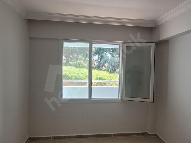 ÜRKMEZ İPEK KUM PLAJINA 200 METRE 1+1 55 M2 DAİRE - Görsel 15