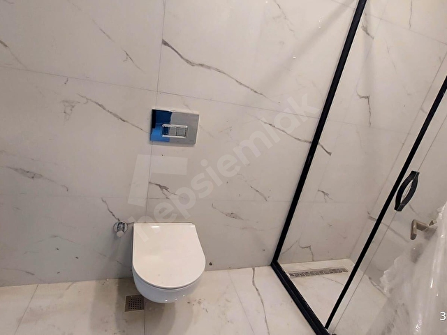 AYIŞIĞINDAN ÖĞRETMEN EVİNE YAKIN YENİ BİNADA 3+1 SATILIK DAİRE - Görsel 18