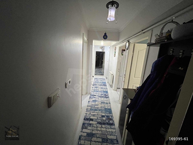Satılık 3 + 1 geniş kullanışlı kapalı otopark mevcut - Görsel 18