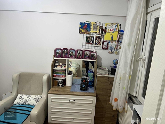 Satılık 3 + 1 geniş kullanışlı kapalı otopark mevcut - Görsel 9