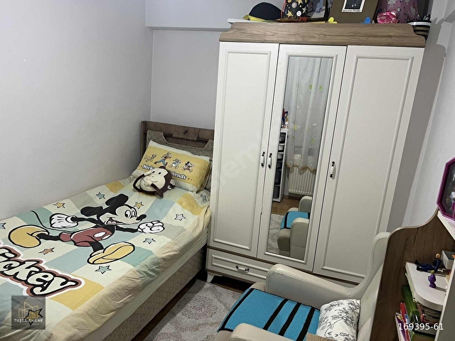 Satılık 3 + 1 geniş kullanışlı kapalı otopark mevcut - Görsel 7