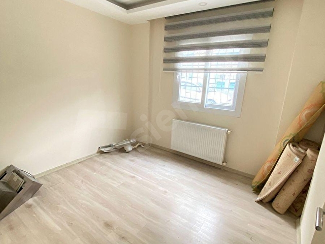 MAVİ BULVARDA DOĞALGAZLI GENİŞ OTURUM 1+1 KİRALIK FIRSAT DAİRE - Görsel 8
