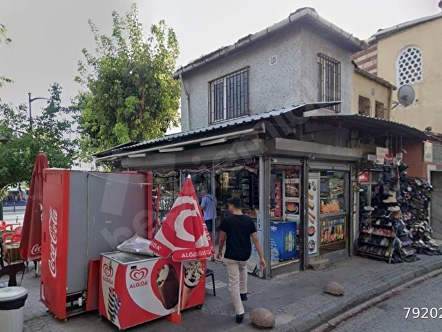 TURYAP TAN EMİNÖNÜ KIBLEÇEŞME DE CADDE ÜZERİNDE SATILIK İŞYERİ