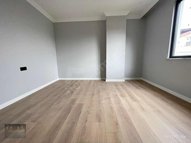 TUZLA CAD. ÖN CEPHE ASANSÖRLÜ AVANTAJLI KONUM ARAKAT 2+1 DAİRE - Görsel 9