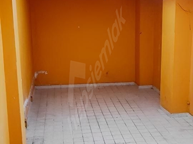 58 bulvara yakın kiralık köşe 2 katlı dükkan 50.000 TL - Görsel 4