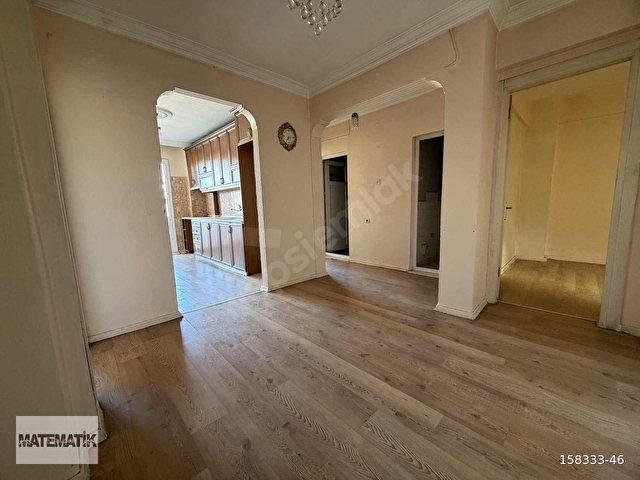 YATIRIMA VE OTURUMA UYGUN MERKEZİ LOKASYONDA 3+1 SATILIK DAİRE - Görsel 6