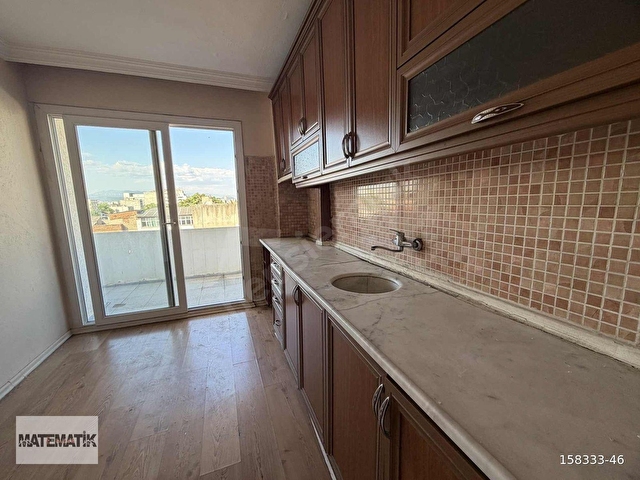 YATIRIMA VE OTURUMA UYGUN MERKEZİ LOKASYONDA 3+1 SATILIK DAİRE - Görsel 18