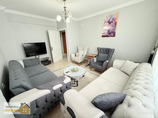 TELSİZLERDE 2+1 85m² YAKUPOĞLUNDAN SATILIK BALKONLU DAİRE - Görsel 2