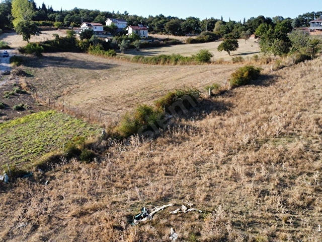 GAZİ EMLAKAkköyde 436 m2 İmarlı MANZARALI Yerleşimde TAKAS - Görsel 12