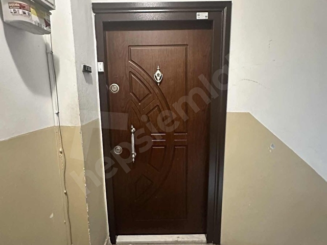 120 M2 3+1 FERAH GENİŞ METRO METROBÜSE YAKIN AİLE BİNASI - Görsel 4