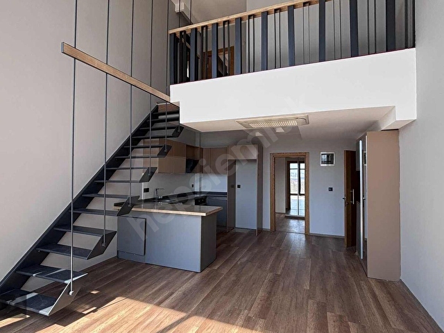 FORUM AVM İÇİNDE KORU MANZARALI ÜMSANDA KİRALIK LOFT DAİRE - Görsel 24