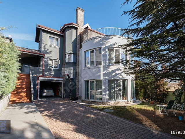 İNCEK ATAKENT SİTESİN DE SATILIK MODERN MİMARİ VİLLA