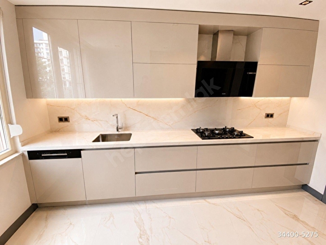KADIKÖY BAĞDAT CADDESİNDE 4+1 SATILIK DAİRE TROYKADAN - Görsel 2