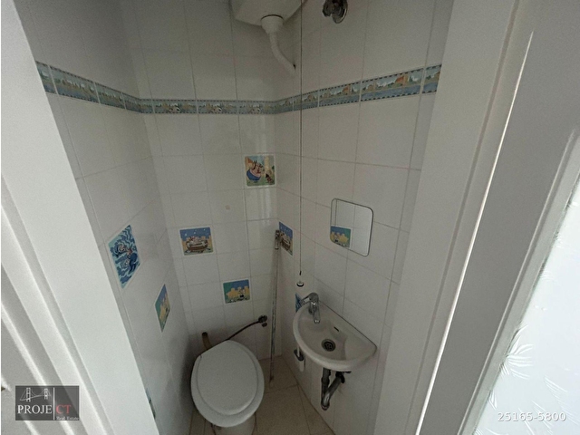 Şişli Sıracevizler Caddesi'nde 3 5+1 Asansörlü Satılık Daire