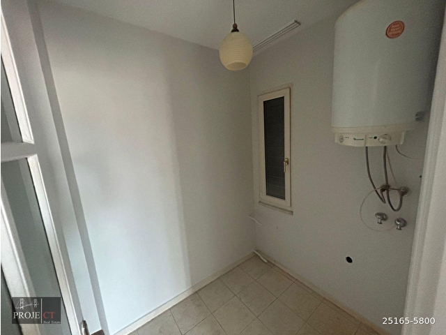 Şişli Sıracevizler Caddesi'nde 3 5+1 Asansörlü Satılık Daire