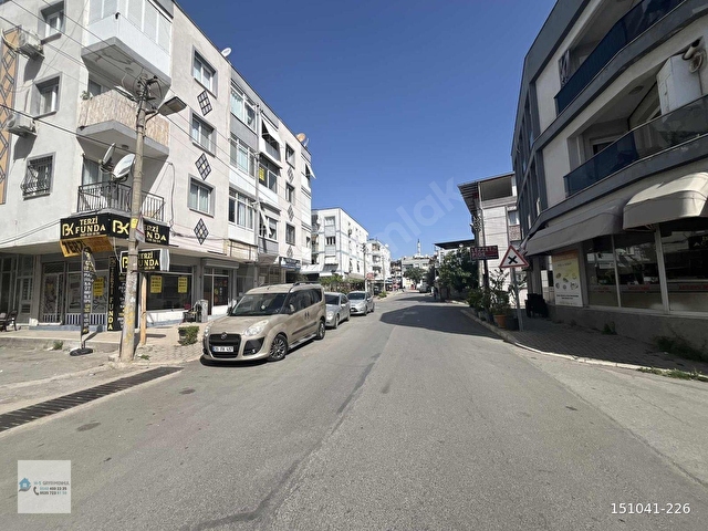 Selvilide Köşe Konumda Hareketli Lokasyonda Kiralık İş Yeri - Görsel 3