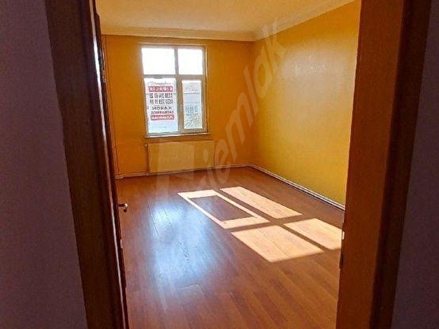 Fenari mh.molla Fenari cd.b3 sabır apt satılık daire - Görsel 26