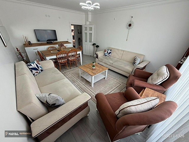 HAYLADEN PINAEBAŞI MHDE 3+1 KATTA ASANSÖRLÜ FIRSAT DAİRE!!
