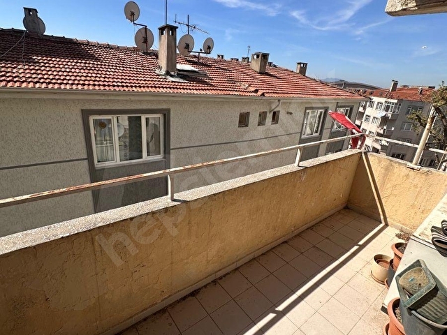 KÜÇÜK EMLAKTAN SATILIK 2+1 ÖNÜ AÇIK ARAKAT DAİRE - Görsel 10