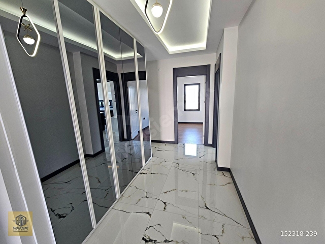 Sarayda 660m2 Arsada Ada Mutfaklı 4+2 Lüks Malikane - Görsel 10