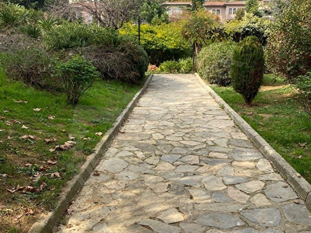 ÇENGELKÖY ATA-2 SİRESİNDE ÇOK İYİ KONUMDA SATILIK DAİRE - Görsel 17