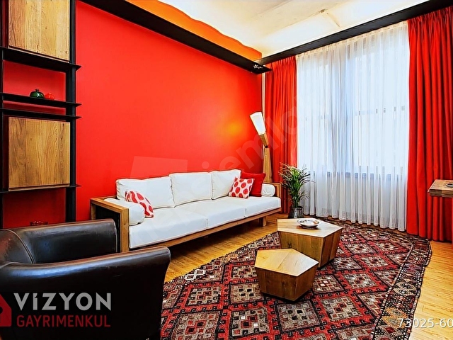 BEYOĞLUNDA ÖZEL TASARIM 2+1 YÜKSEK TAVANLI EŞYALI DAİRE - Görsel 15