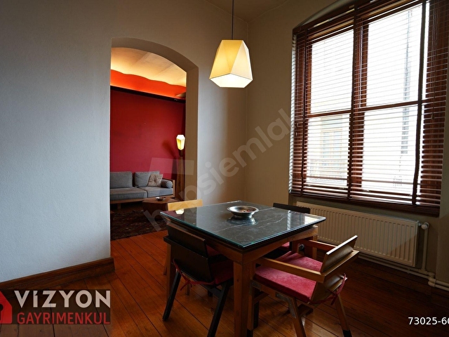 BEYOĞLUNDA ÖZEL TASARIM 2+1 YÜKSEK TAVANLI EŞYALI DAİRE - Görsel 26