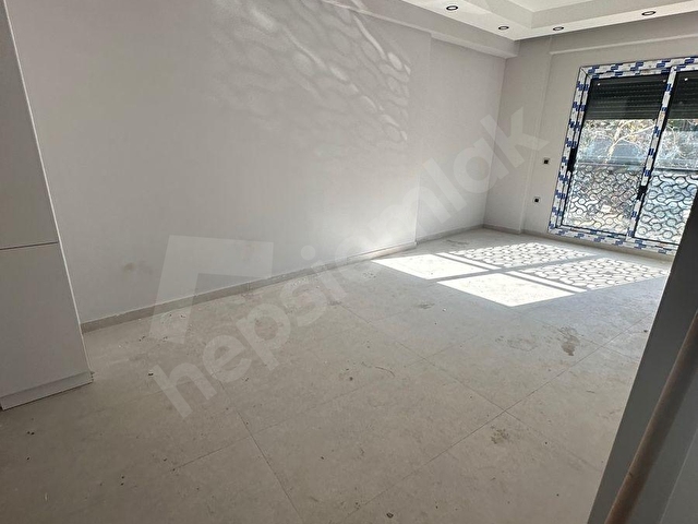 GÜZELÇAMLIDA DOĞA MANZARALI 1 + 1 ODALI SATILIK SIFIR DAIRE - Görsel 11