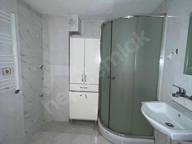 Buca Atatürkte 3+1 arakat merkezi konum geniş temiz arakt daire - Görsel 30