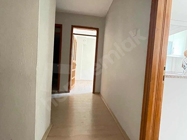 Buca Atatürkte 3+1 arakat merkezi konum geniş temiz arakt daire - Görsel 18